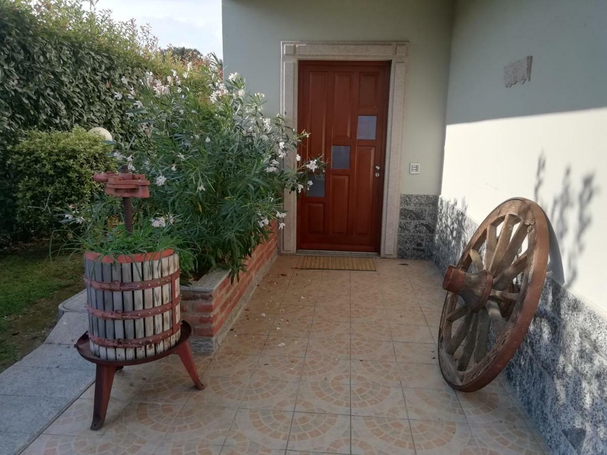 Un Bell Incontro Apartment Borgo Ticino Exterior foto